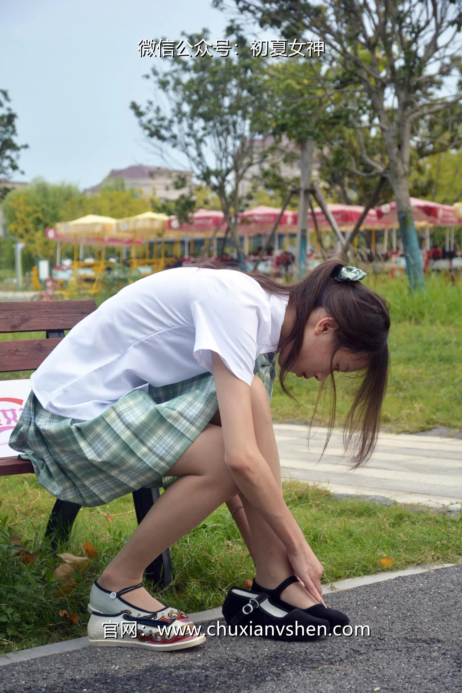 初夏女神 NO.029 情情 绿色JK套 [72P]插图5